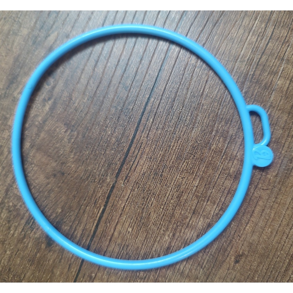 Barbie Yoga Gymnastics Doll Accessory Hula Hoop Aqua Blue Z29